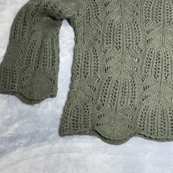Chelsea & Theodore Olive Knit Top - Picture 9 of 9
